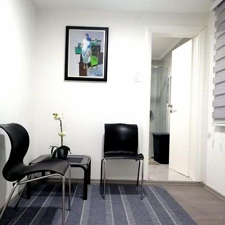 Apartman Din 特拉夫尼克 外观 照片